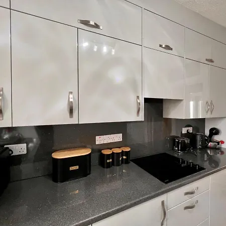 Anchorage, A Lovely 2Nd Floor One Bedroom Apartment With Fabulous Seaviews Largs Exterior photo